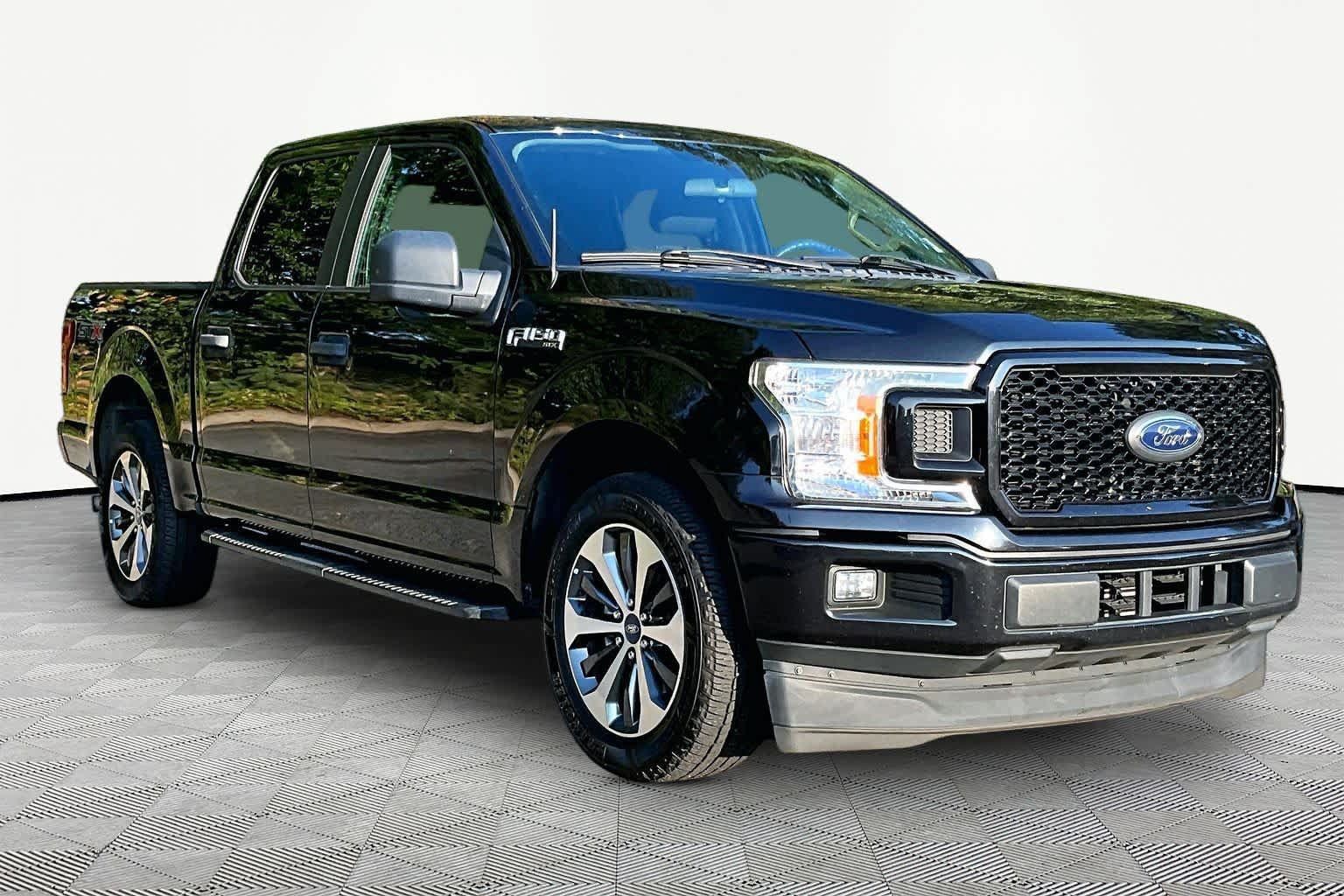 Used 2019 Ford F150 XL w/ Equipment Group 101A Mid RWD image 3