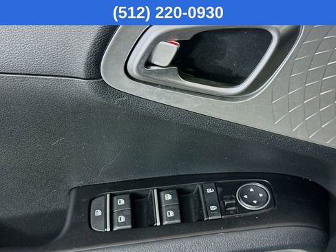 Used 2022 Kia Soul LX image 20