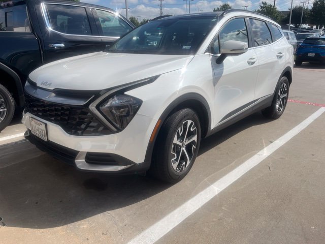 Used 2023 Kia Sportage EX w/ EX Premium Package AWD/4WD image 2