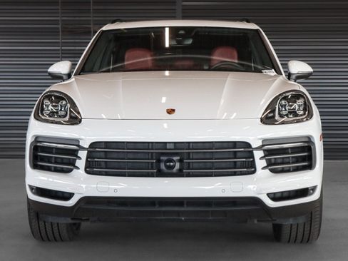 Certified 2023 Porsche Cayenne Platinum Edition AWD/4WD image 8