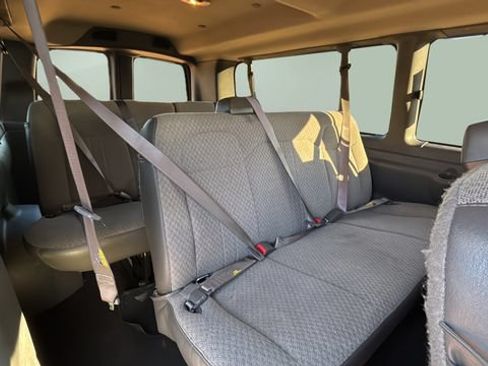 Used 2024 Chevrolet Express 3500 LT w/ LT Preferred Equipment Group RWD image 36