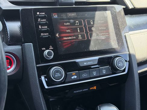 Used 2020 Honda Civic Sport image 24