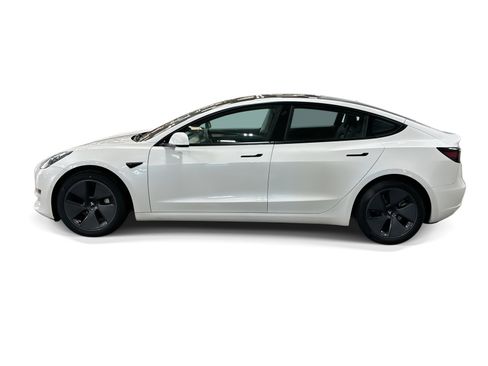Certified 2022 Tesla Model 3 Long Range AWD/4WD image 3