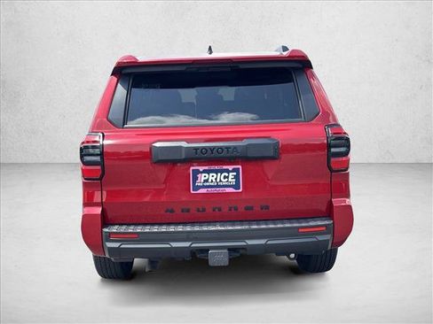 Certified 2025 Toyota 4Runner SR5 AWD/4WD image 6