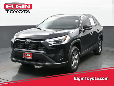 Used 2025 Toyota RAV4 XLE w/ Convenience Package AWD/4WD image 1