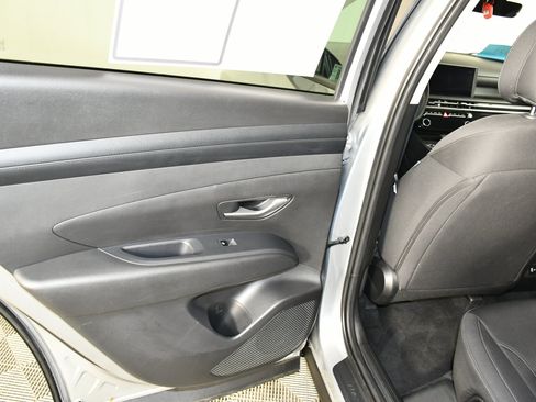 Used 2025 Hyundai Tucson SEL AWD/4WD image 46