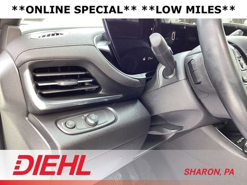 Used 2024 Buick Envista Preferred w/ Convenience I Package image 23