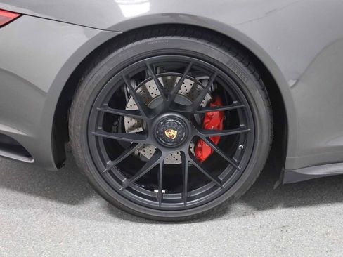 Used 2019 Porsche 911 Carrera GTS image 34