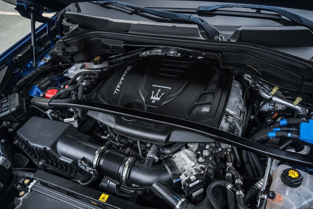 Used 2023 Maserati Grecale Modena AWD/4WD image 31