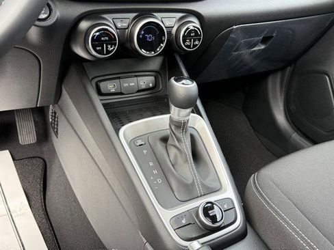 New 2026 Hyundai Venue SEL image 21