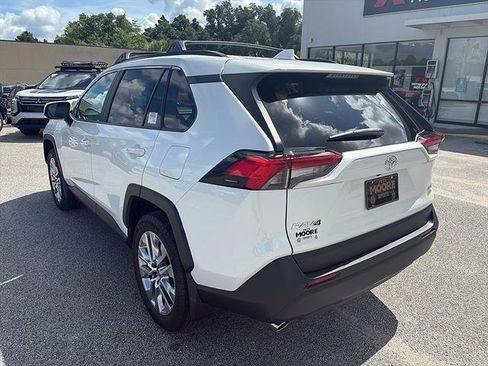 Used 2025 Toyota RAV4 XLE Premium w/ Weather Package AWD/4WD image 6