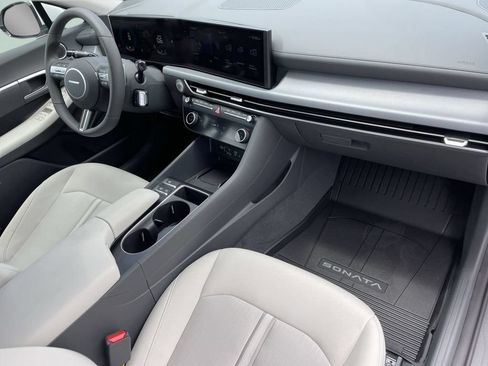 New 2026 Hyundai Sonata SEL FWD image 14