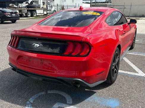 Used 2021 Ford Mustang Premium image 3