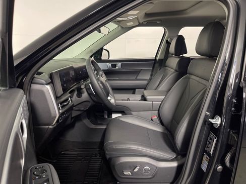 Used 2025 Hyundai Santa Fe XRT AWD/4WD image 12