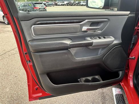 Used 2020 RAM 1500 Big Horn AWD/4WD image 16