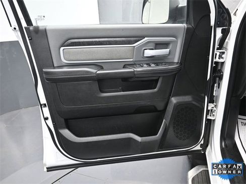 Used 2022 RAM 2500 Big Horn w/ Level A Equipment Group image 9