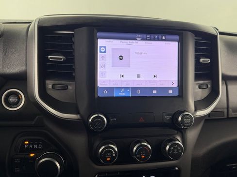 Used 2024 RAM 2500 Big Horn w/ Bed Utility Group image 18