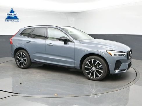 Used 2023 Volvo XC60 B5 Ultimate w/ Climate Package AWD/4WD image 1