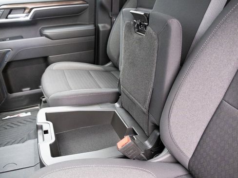 Used 2023 Chevrolet Silverado 1500 RST image 9