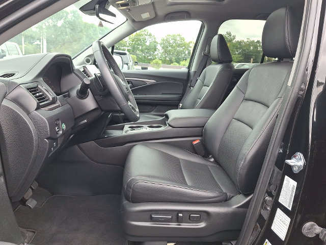 Used 2025 Honda Ridgeline RTL image 2