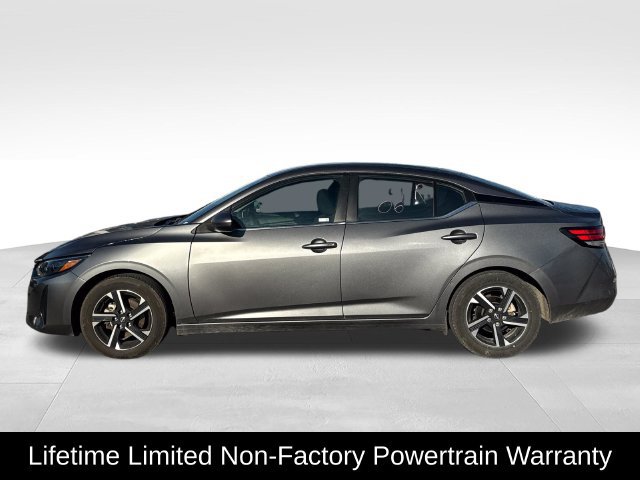 Used 2024 Nissan Sentra SV FWD image 2