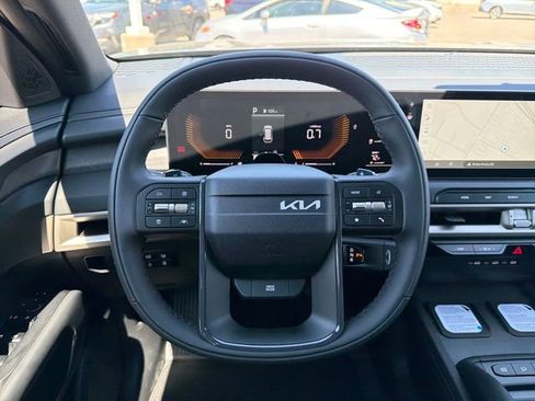 New 2027 Kia Telluride S w/ Towing Package image 14