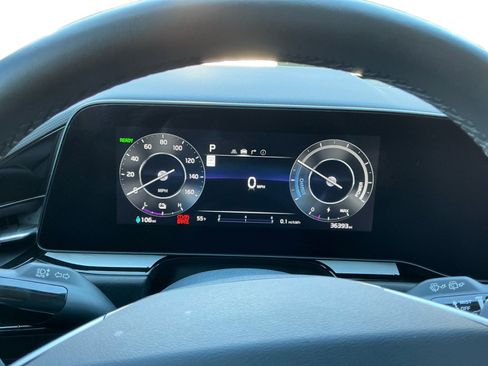 Used 2023 Kia Niro Wind image 13