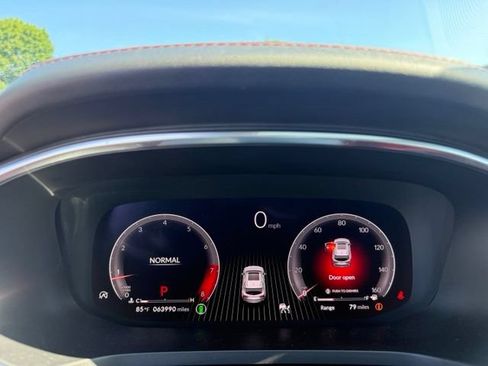 Used 2022 Acura MDX A-Spec AWD/4WD image 17