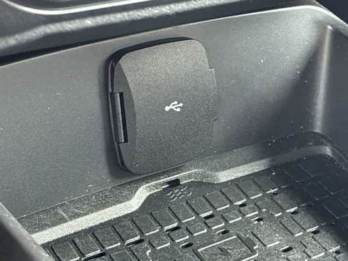 Used 2024 Ford Bronco Wildtrak AWD/4WD image 34
