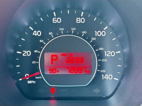 Used 2016 Kia Soul w/ Convenience Package FWD image 12