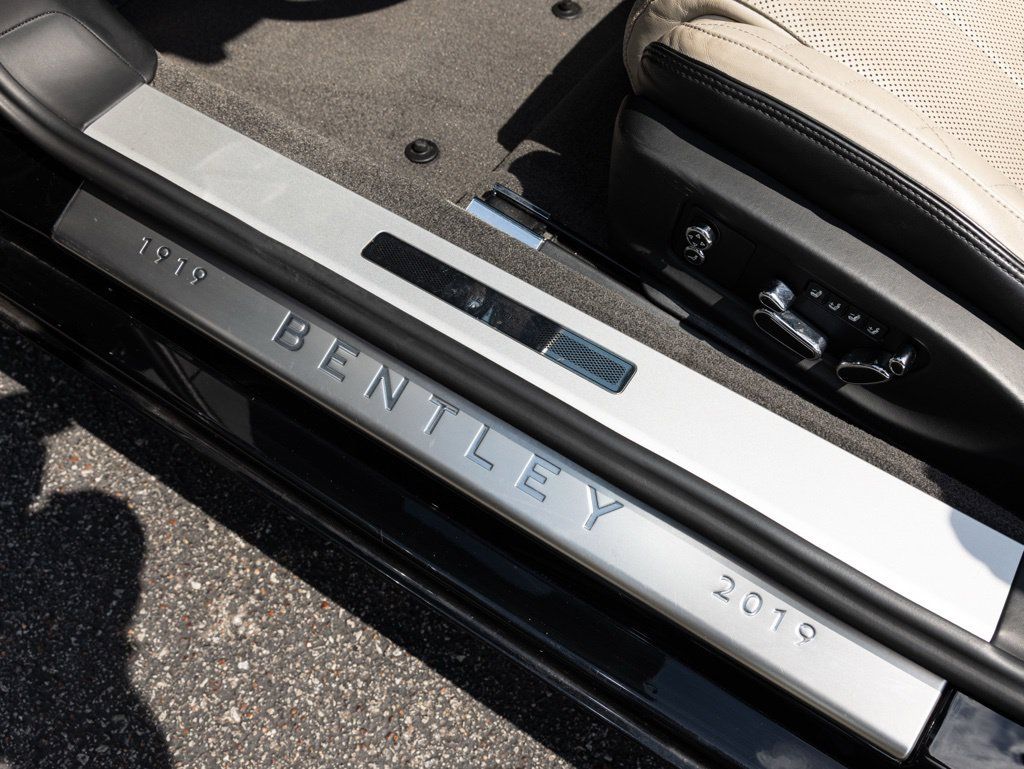 Used 2020 Bentley Continental GT AWD/4WD image 33