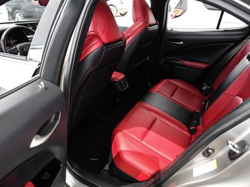 Used 2019 Lexus UX 200 F Sport w/ F Sport Premium Package FWD image 49