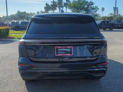 Used 2024 Lincoln Nautilus Premier w/ Jet Appearance Package image 5