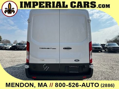 New 2026 Ford Transit 250 148 Medium Roof w/ Load Area Protection Package RWD image 11