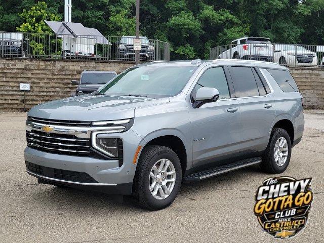 Used 2025 Chevrolet Tahoe LT AWD/4WD image 1