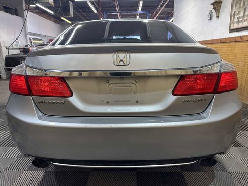 Used 2014 Honda Accord Sport image 3