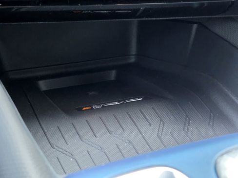 New 2026 Chevrolet Equinox EV LT w/ Convenience Package II image 28