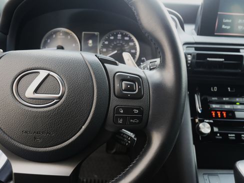 Used 2023 Lexus IS 350 F Sport image 13