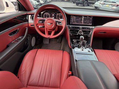 Used 2024 Bentley Flying Spur V8 AWD/4WD image 12