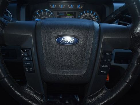Used 2014 Ford F150 XLT w/ Equipment Group 302A Luxury image 19