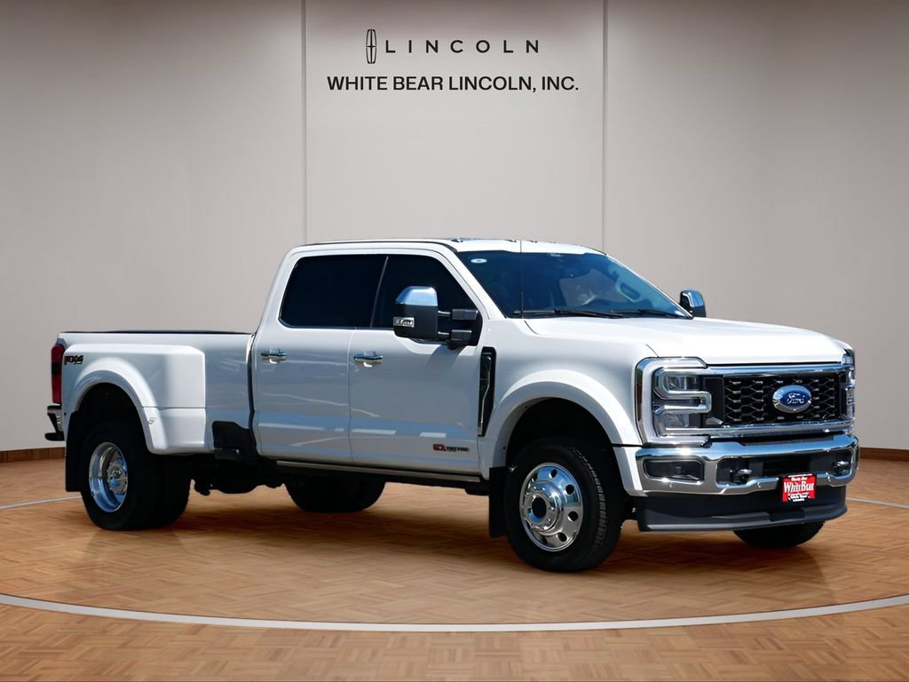 Used 2024 Ford F450 Lariat w/ Lariat Ultimate Package AWD/4WD image 3