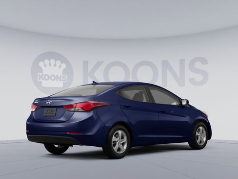 Used 2015 Hyundai Elantra Limited image 4