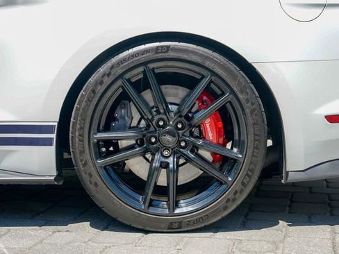 Used 2020 Ford Mustang Shelby GT500 w/ Technology Package RWD image 17