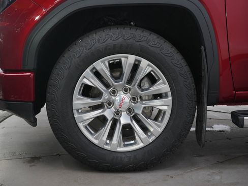 Used 2024 GMC Sierra 1500 Denali w/ Denali Reserve Package AWD/4WD image 32