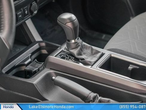 Used 2021 Toyota Tacoma TRD Off-Road w/ Technology Package RWD image 23