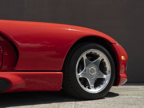 Used 1993 Dodge Viper RT/10 image 71