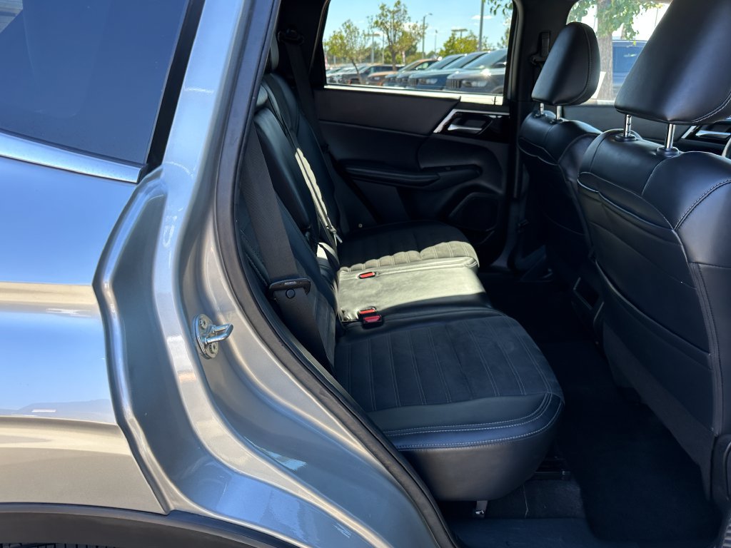Used 2024 Mitsubishi Outlander SE AWD/4WD image 21