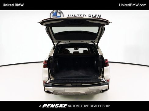 Used 2026 BMW X5 xDrive40i image 14