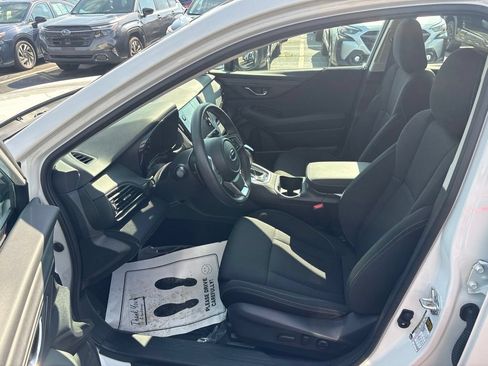 Certified 2025 Subaru Legacy Premium AWD/4WD image 9