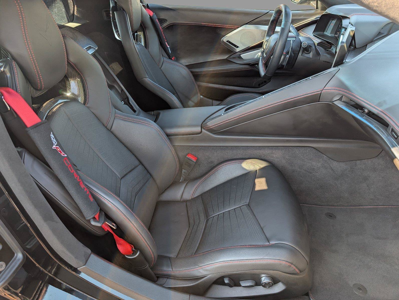 Used 2020 Chevrolet Corvette Stingray Premium Cpe w/ 3LT Preferred Equipment Group RWD image 43
